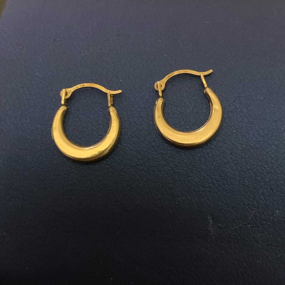 Small 14k gold hoops
